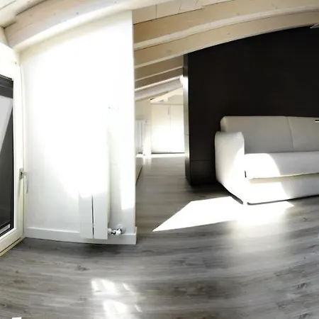 Iseo Lake - Rooms & Apartments-3